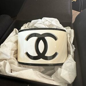 Authentic White & Black Acrylic Chanel Bracelet Cuff Jewelry
